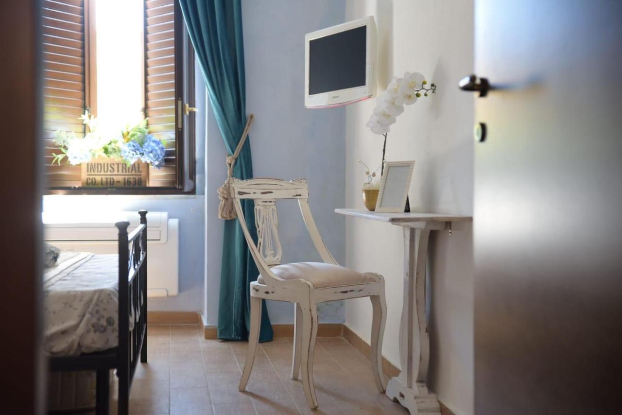 San Salvator Luxury Suites Nettuno Bagian luar foto