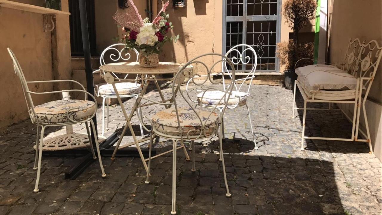 San Salvator Luxury Suites Nettuno Bagian luar foto